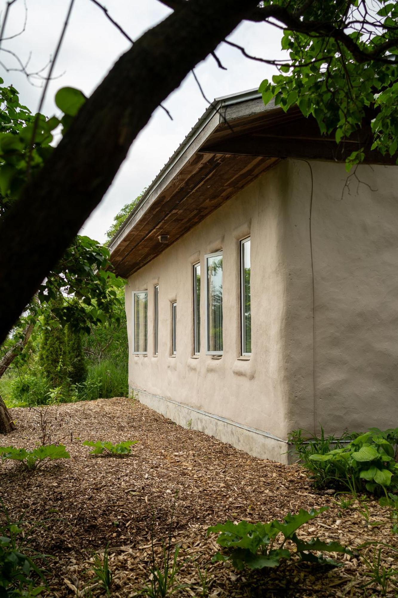 Owl'S Nest Suites Carrying Place Екстериор снимка